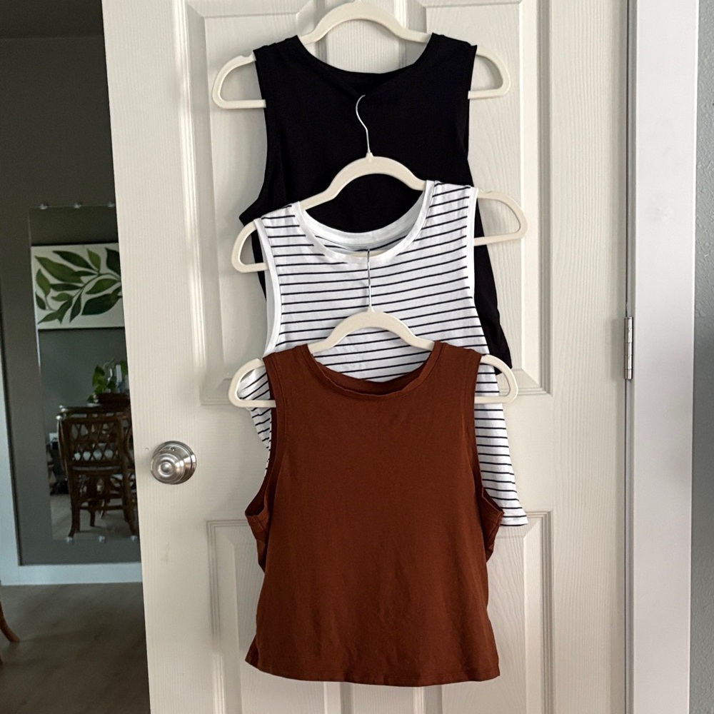 Lot of 3 Sleeveless Tank Top - Brown, Black & White Stripe
